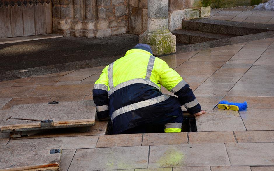 déboucher les egouts Paris 16